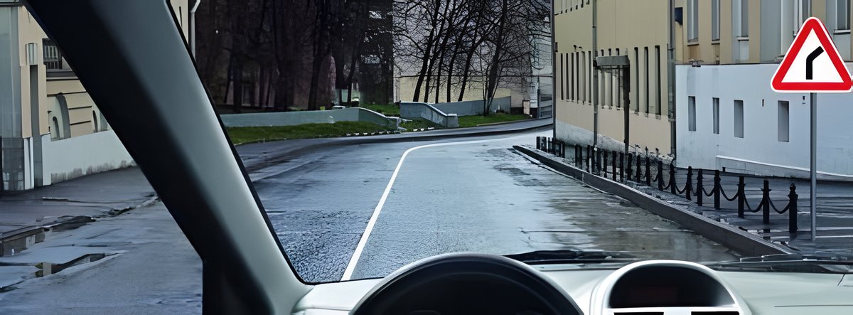 Illustration for the question: In this situation, is the driver required to activate the turn signal?